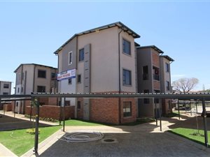 2 Bed Apartment in Wilgeheuwel