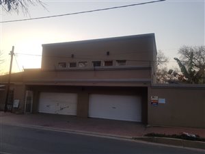 7 Bed House in Westdene