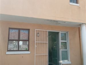 3 Bed Apartment in Surrey Estate