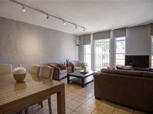 3 Bed Apartment in Ashlea Gardens