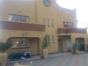 4 Bed House in Albemarle