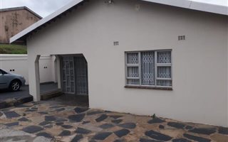 3 Bedroom House in Umlazi