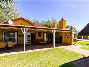 3 Bed Townhouse in Kaalplaats