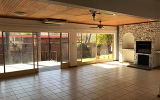 3 Bedroom House in Lynnwood Glen