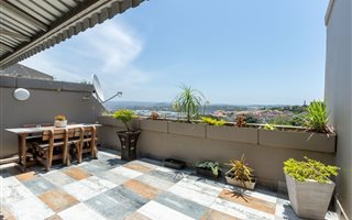 2 Bedroom Apartment in Morningside
