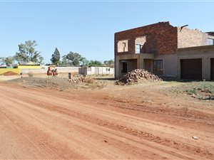 8 Bed House in Meyerton Park