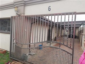 3 Bed House in Lenasia South