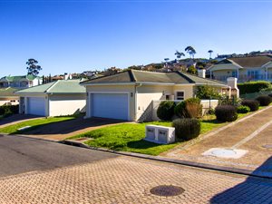 3 Bed House in Somerset West Central