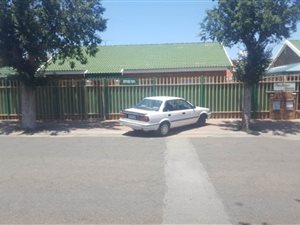 2 Bed House in Nigel Central
