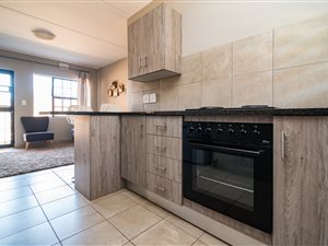 2 Bed Apartment in Blue Hills
