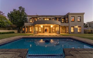 4 Bedroom House in Dainfern Golf Estate