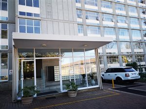 2 Bed Apartment in Bedfordview