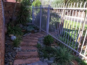 3 Bed House in El Toro Park