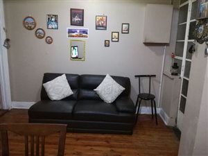3 Bedroom House in Bezuidenhout Valley