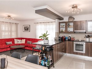 2 Bed Apartment in Rondebosch