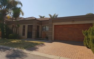4 Bedroom Cluster in Bartlett