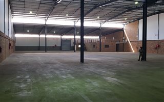1825 m² Industrial space in Anderbolt