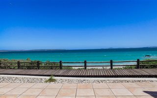 4 Bedroom House in Calypso Beach