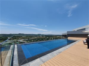 1 Bed Apartment in Menlyn