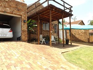 2 Bed House in Suiderberg