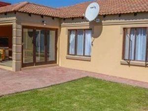 3 Bed House in Pomona