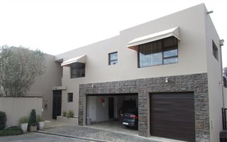 6 Bedroom House in Fairland