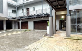 3 Bedroom Apartment in Point Waterfront