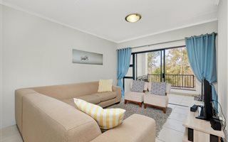 3 Bedroom Apartment in Olivedale