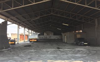 12750 m² Industrial space in Vulcania