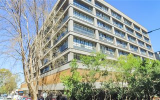 Studio apartment in Johannesburg Central and CBD