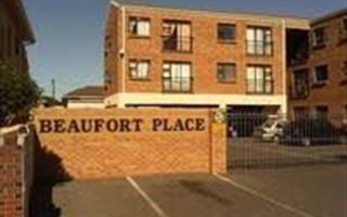 2 Bedroom Apartment in Goodwood
