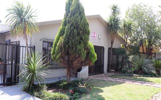 3 Bedroom House in Paradise