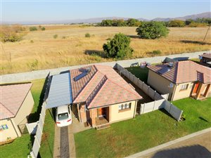 3 Bed Townhouse in Waterval East