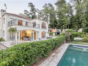 5 Bed House in La Concorde