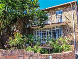 3 Bed Townhouse in Garsfontein