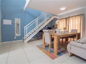 2 Bed Apartment in Paulshof