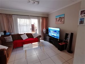 2 Bed Duplex in Mayberry Park