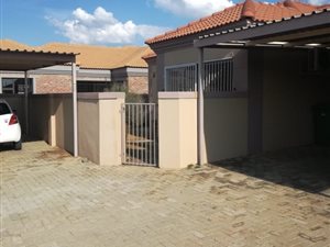 3 Bed Apartment in Baillie Park