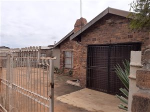 3 Bed House in Madadeni
