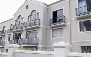 1 Bedroom Apartment in Claremont Upper