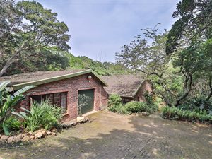 4 Bed House in Leisure Bay