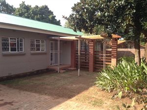 4 Bedroom House in Menlo Park