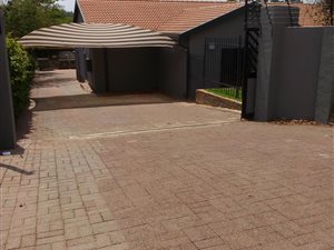 3 Bed House in Vorna Valley