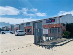 164 m² Commercial space in George Central