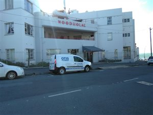 1 Bed Apartment in Quigney