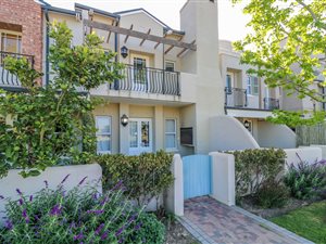 2 Bed House in Nooitgedacht Estate