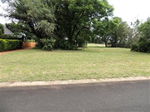 1008 m² Land available in Wigwam