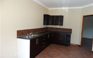 2 Bedroom Townhouse in Beyers Park