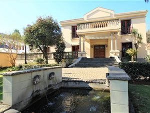 5 Bed House in Westdene