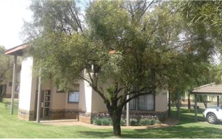 3 Bedroom Townhouse in Benoni North